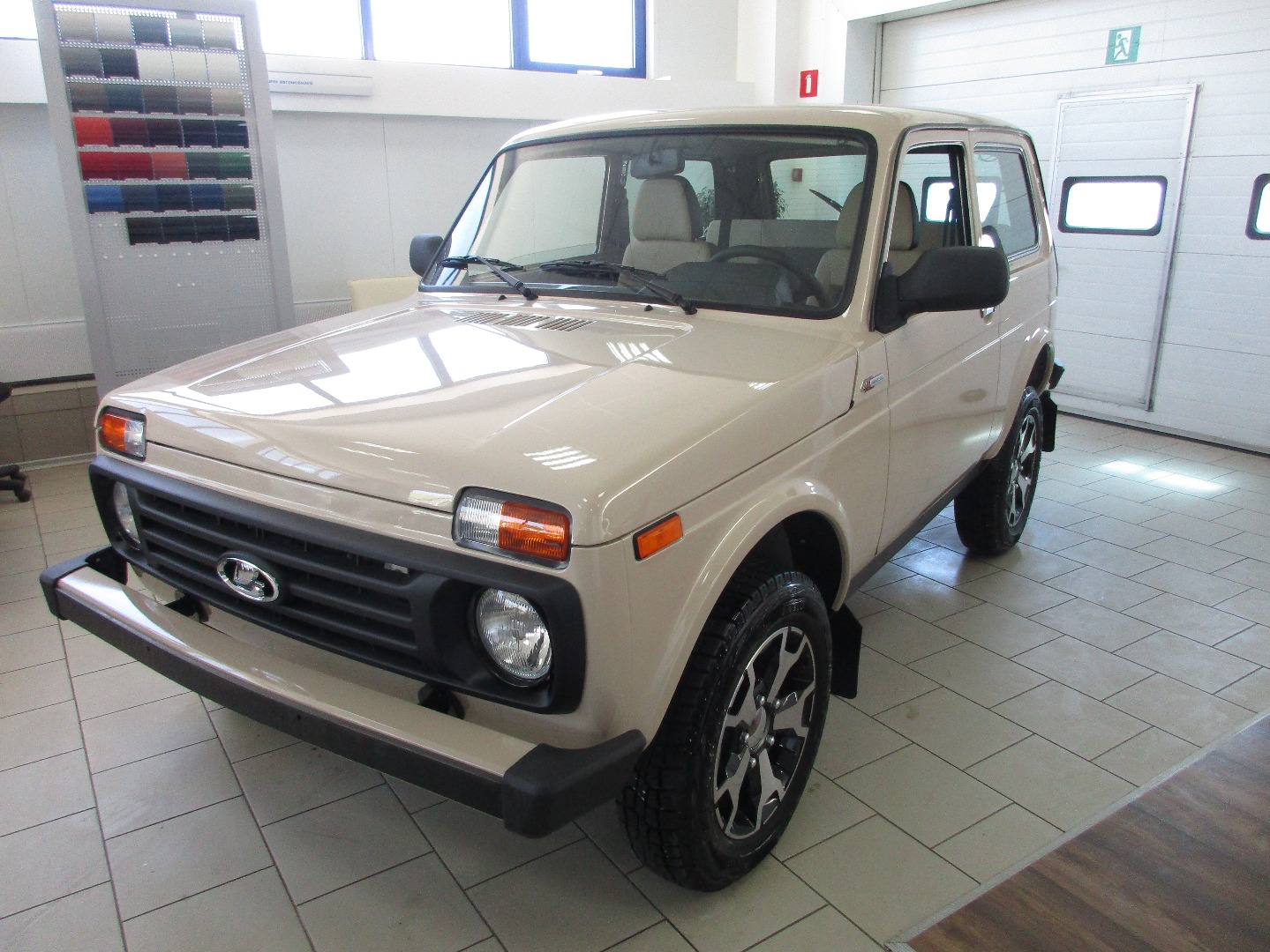 Юбилейная LADA 4*4 ANNIVERSERY