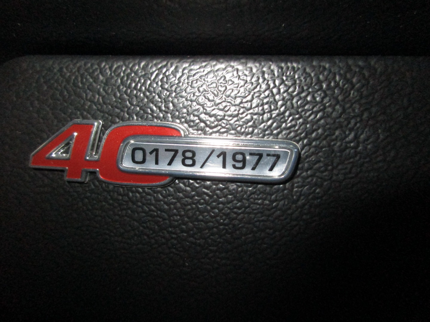 Юбилейная LADA 4*4 ANNIVERSERY